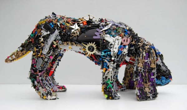 robert bradford recycled toys 2 600x353 Recycled Toys Sculpture by Robert Bradford